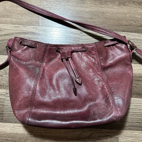 Etienne Aigner Handbags - Etienne Aigner Genuine Leather Vintage Burgandy Bucket Style Handbag